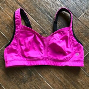 Lululemon sport bra